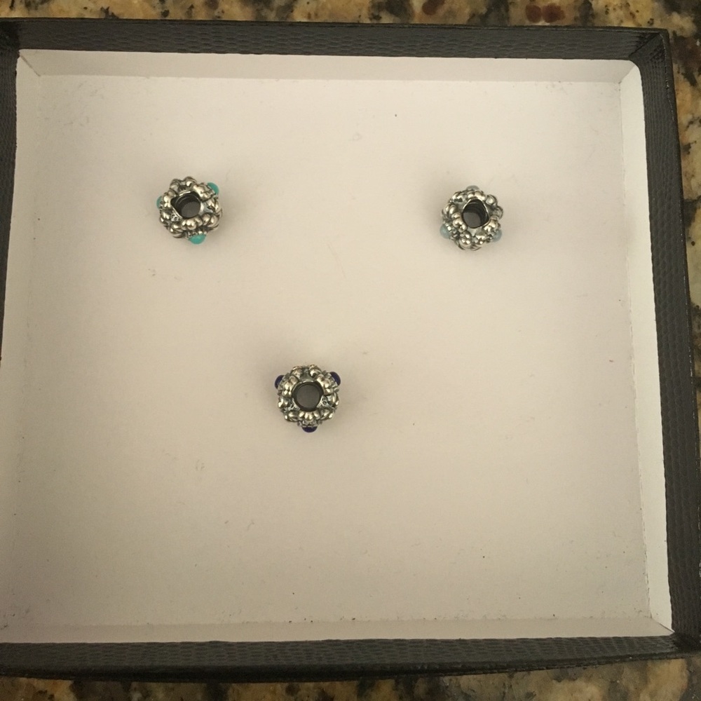 3 pandora flower charms